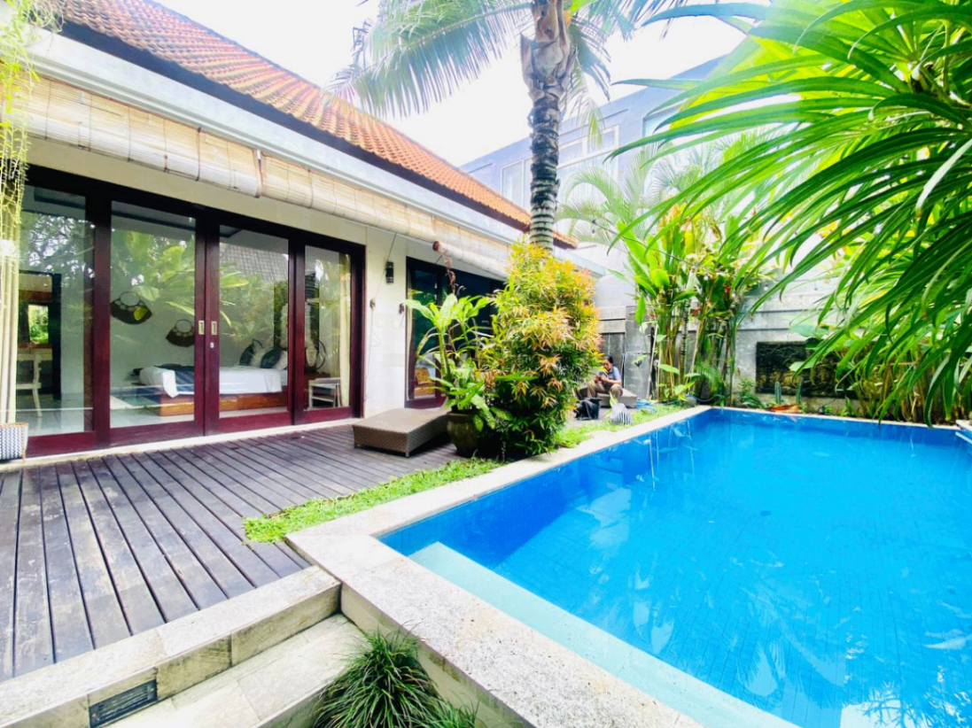 Villa image 1