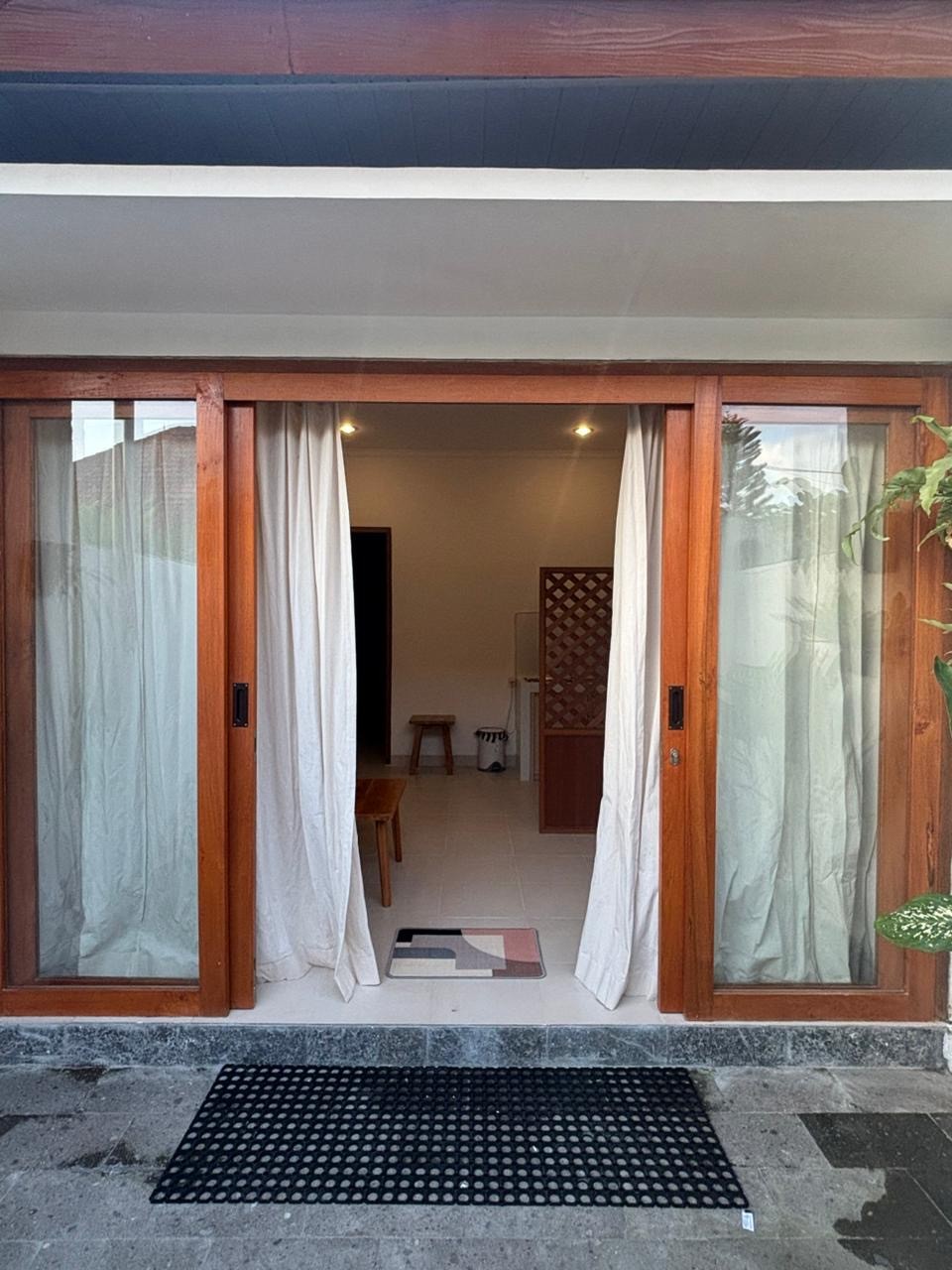 Villa image 2