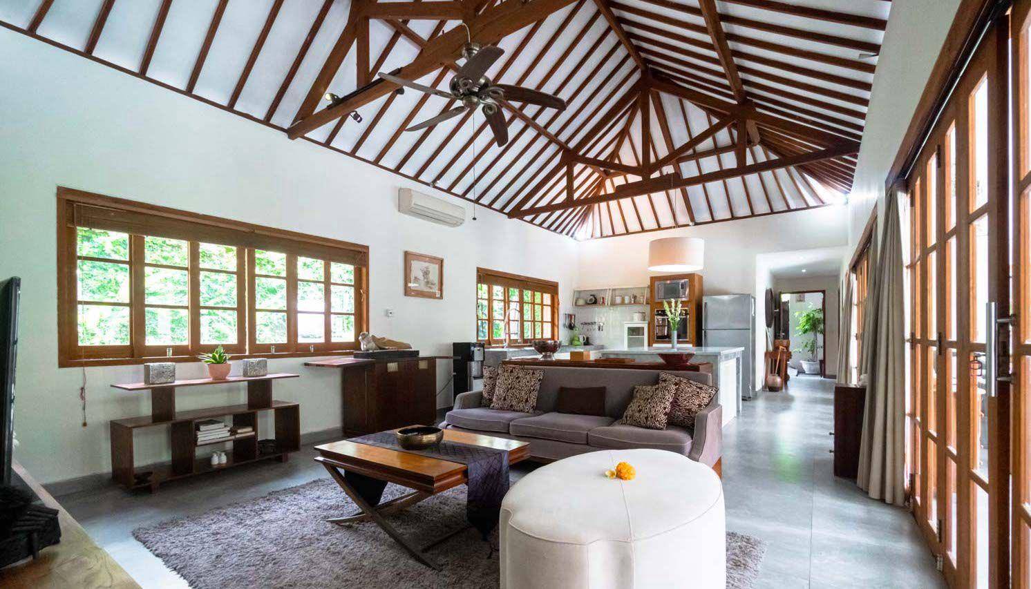 Villa image 2