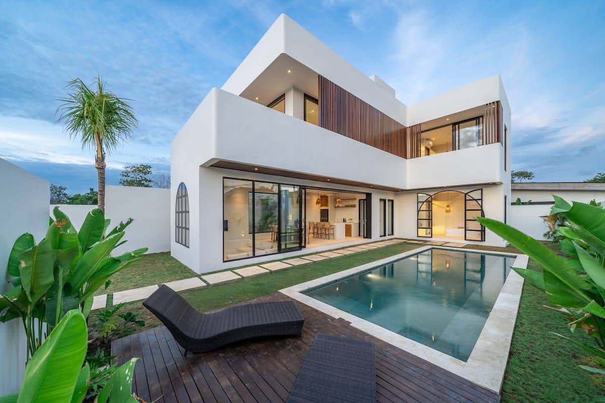 Villa image 1