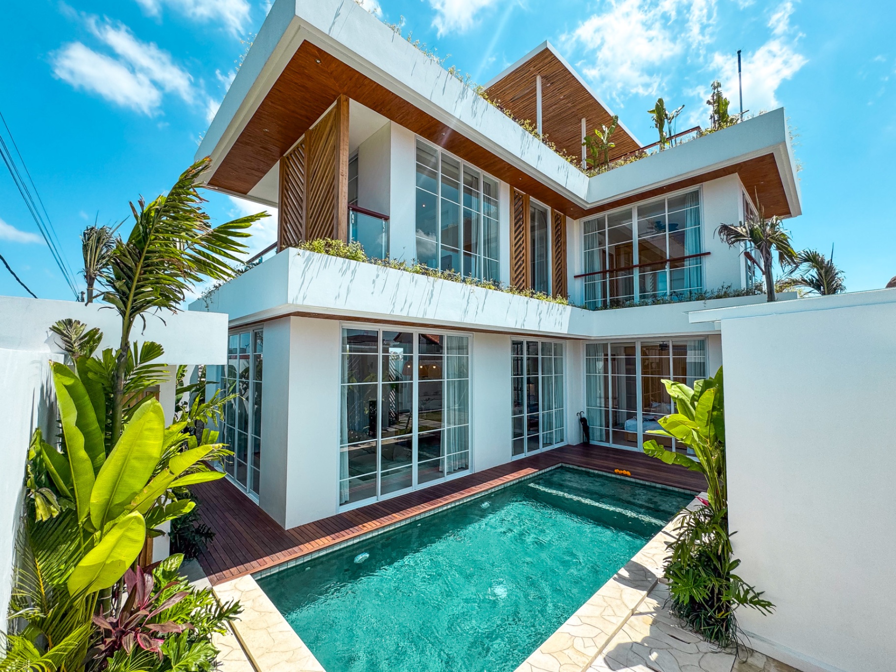 Villa image 1