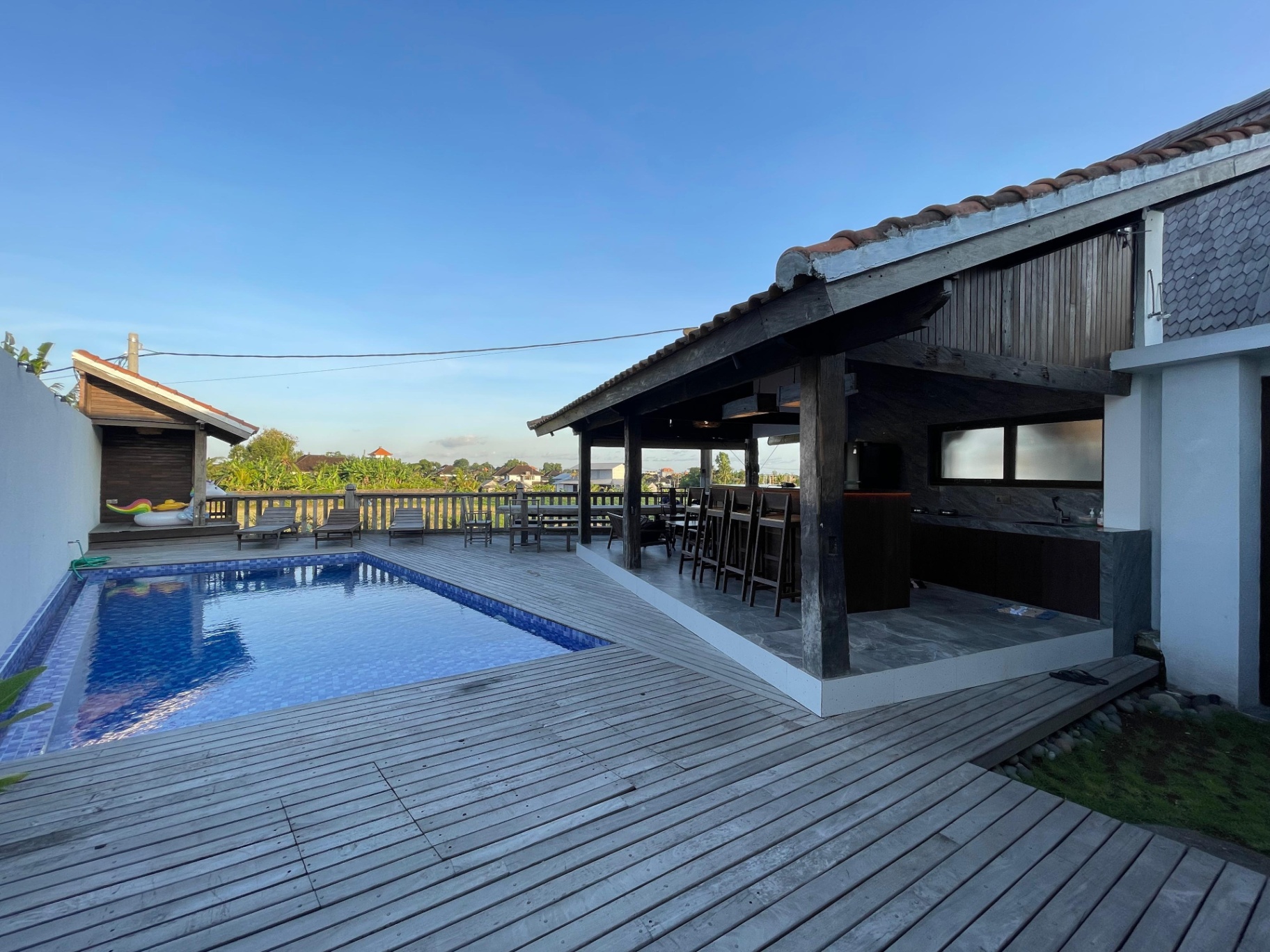 Villa image 2