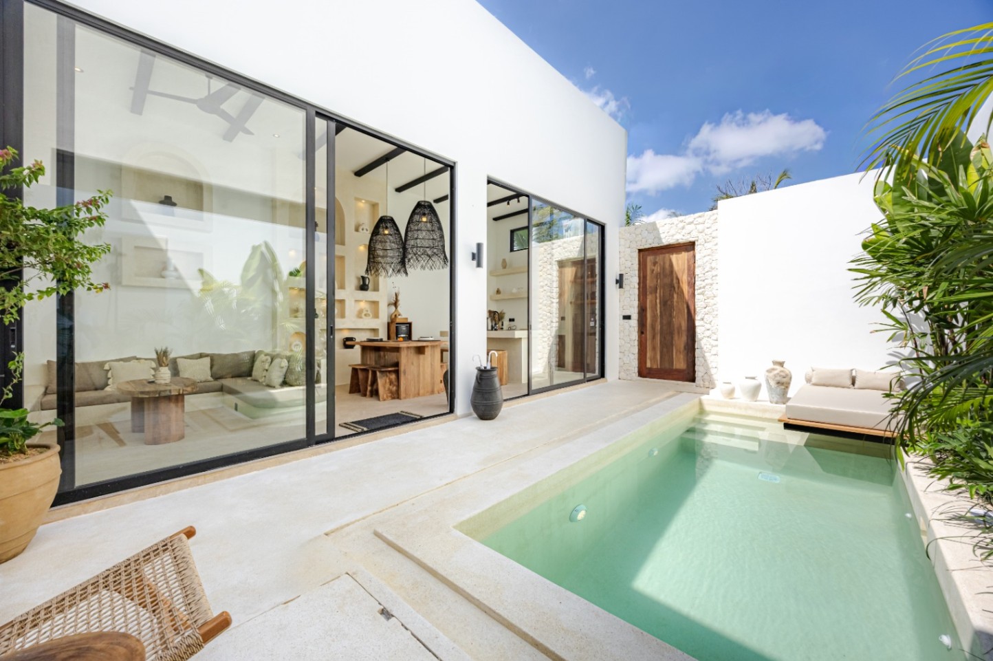 Villa image 1