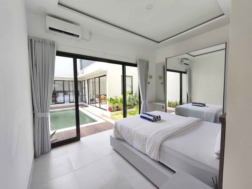 Villa image 2