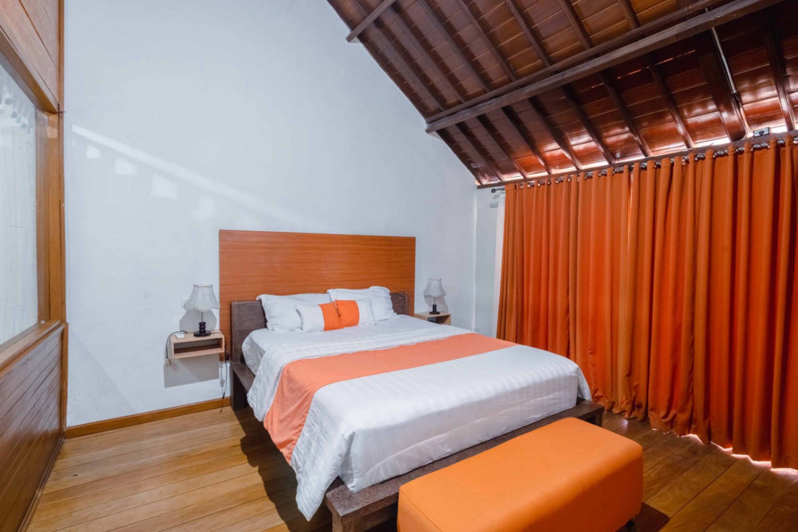 Villa image 2