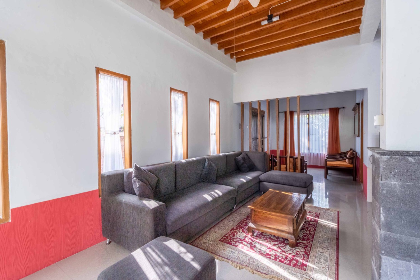 Villa image 4