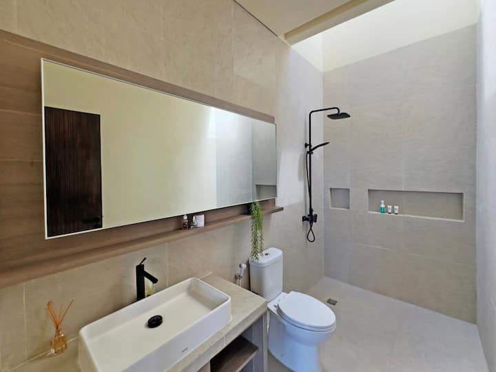 Villa image 2