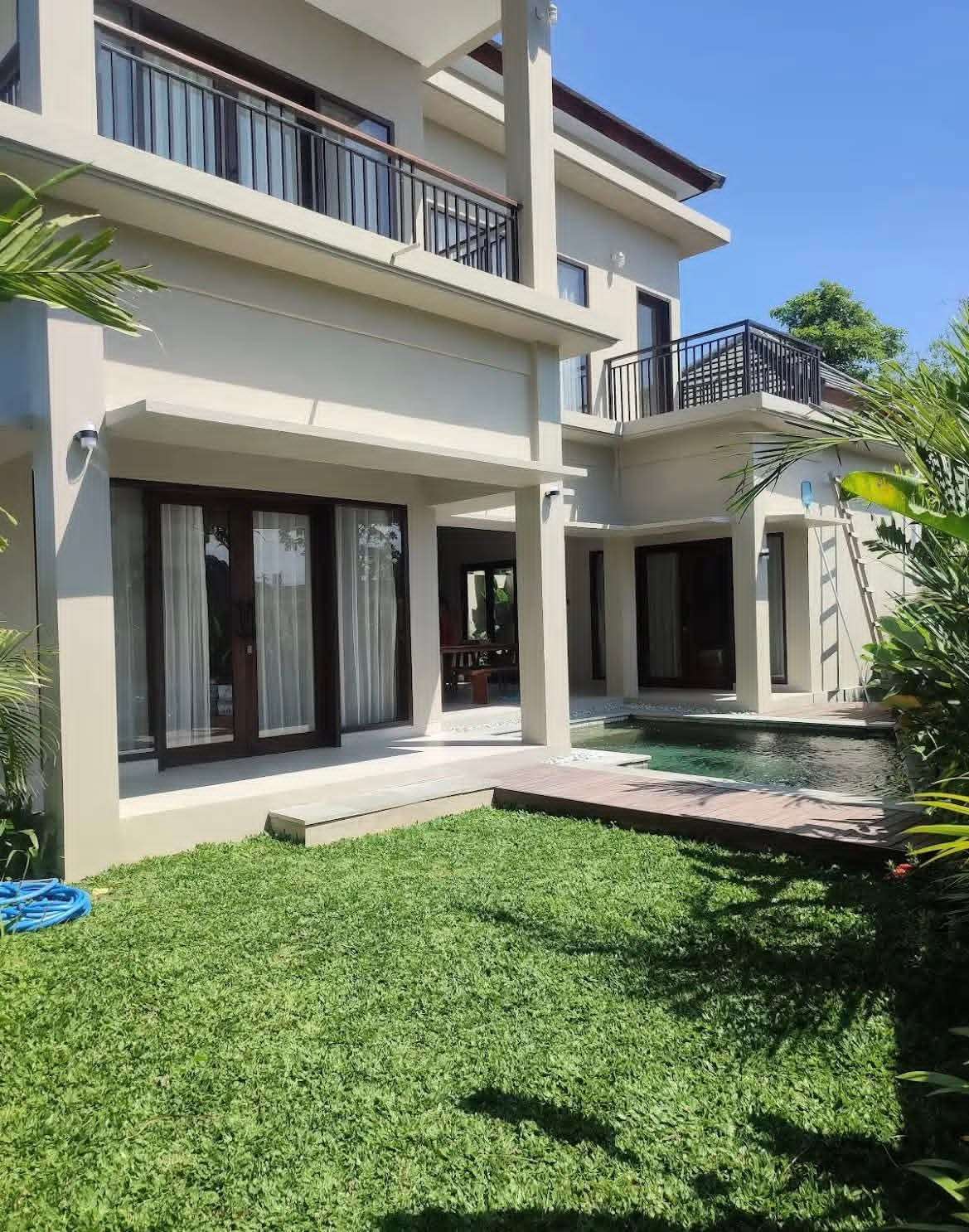Villa image 1