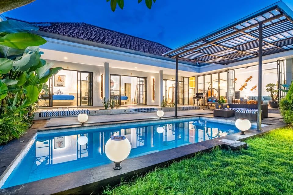 Villa image 1