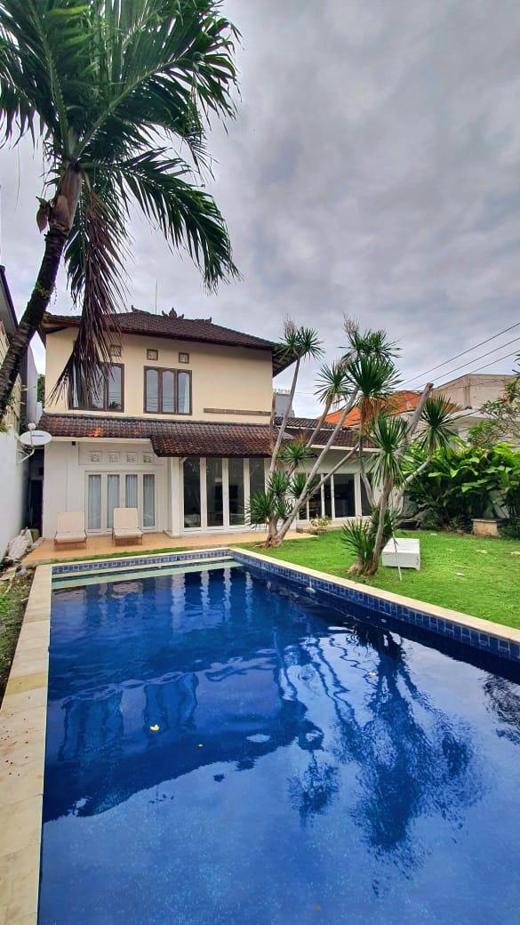 Villa image 2