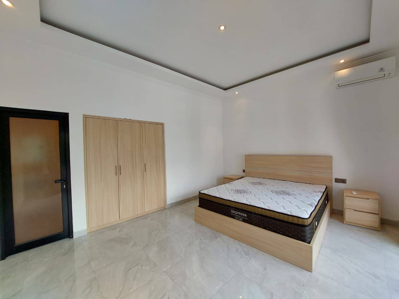 Villa image 2