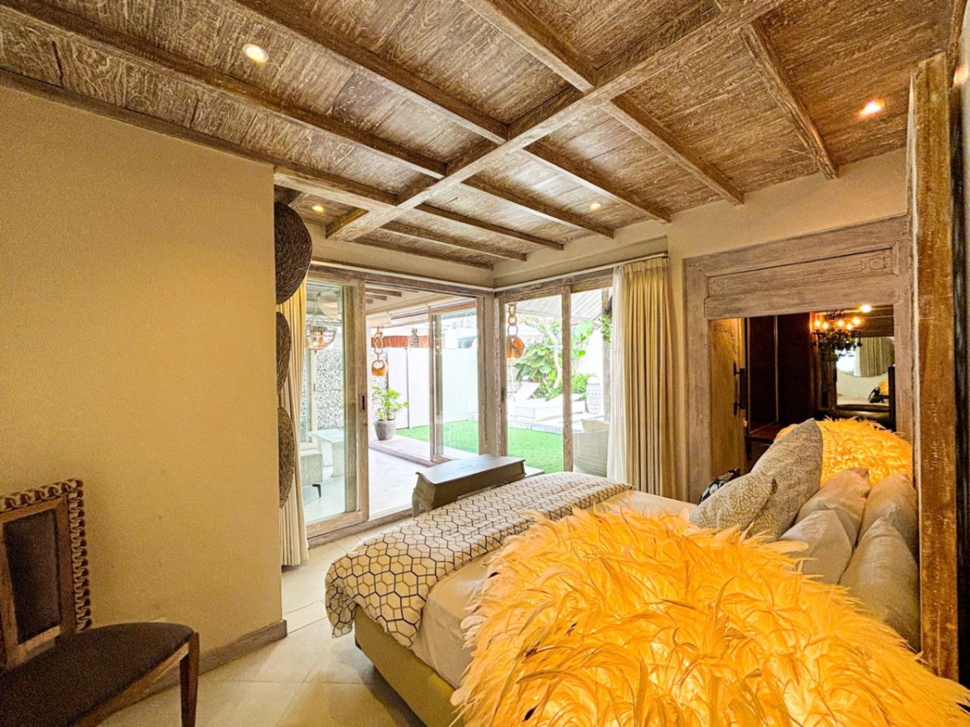 Villa image 1