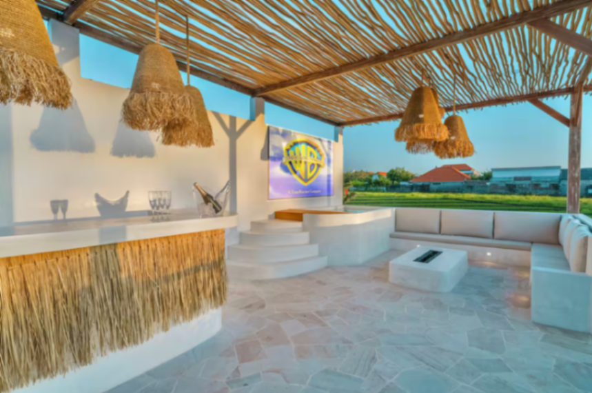 Villa image 2