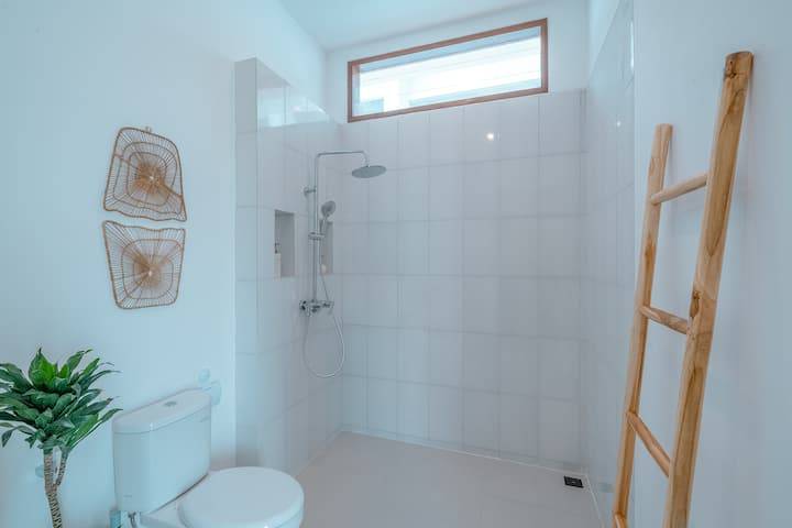 Villa image 2
