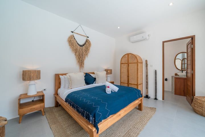 Villa image 2
