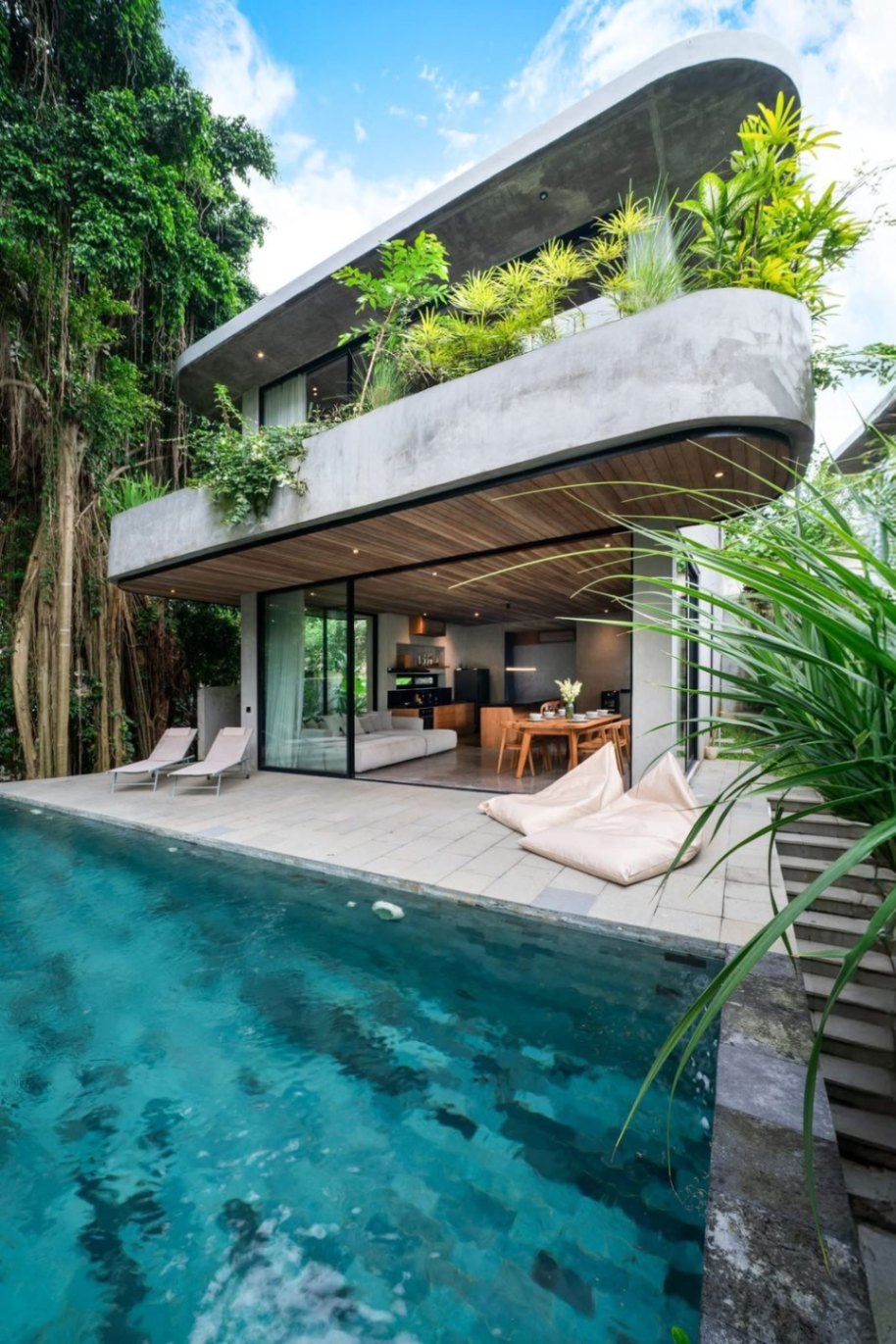 Villa image 1