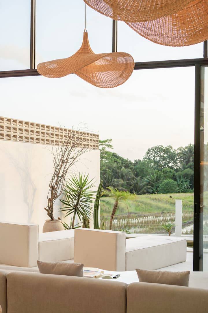 Villa image 2