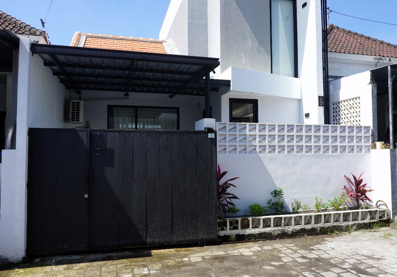 Villa image 1