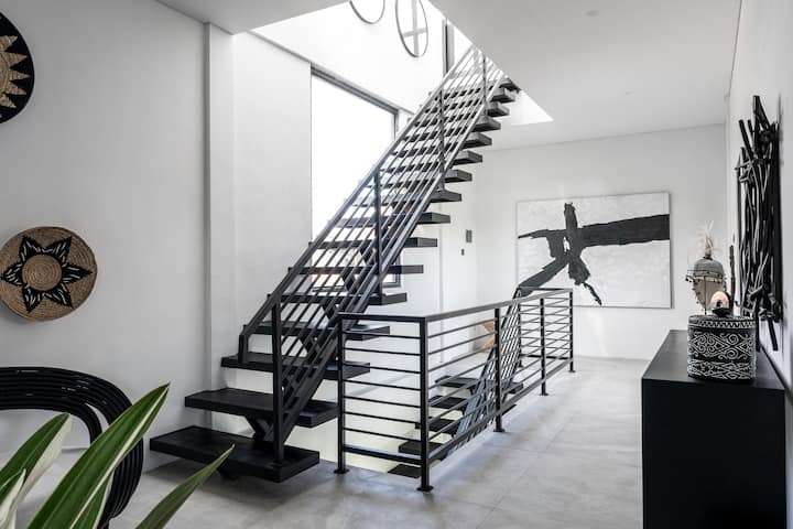 Villa image 2