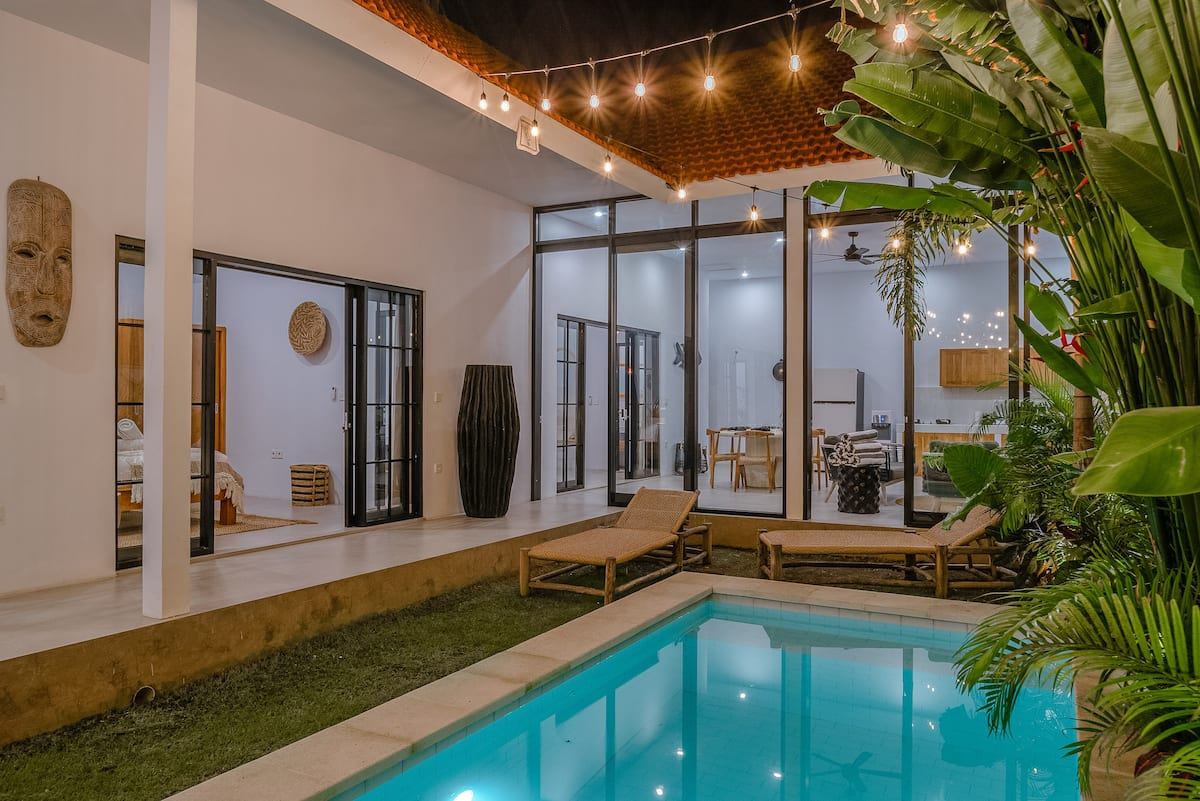 Villa image 1