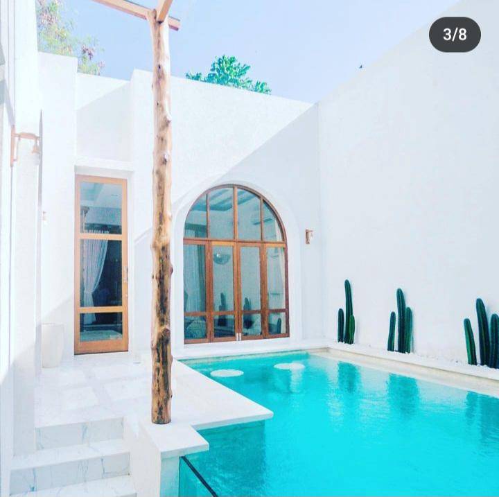 Villa image 1