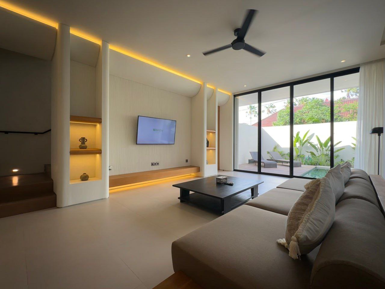 Villa image 3