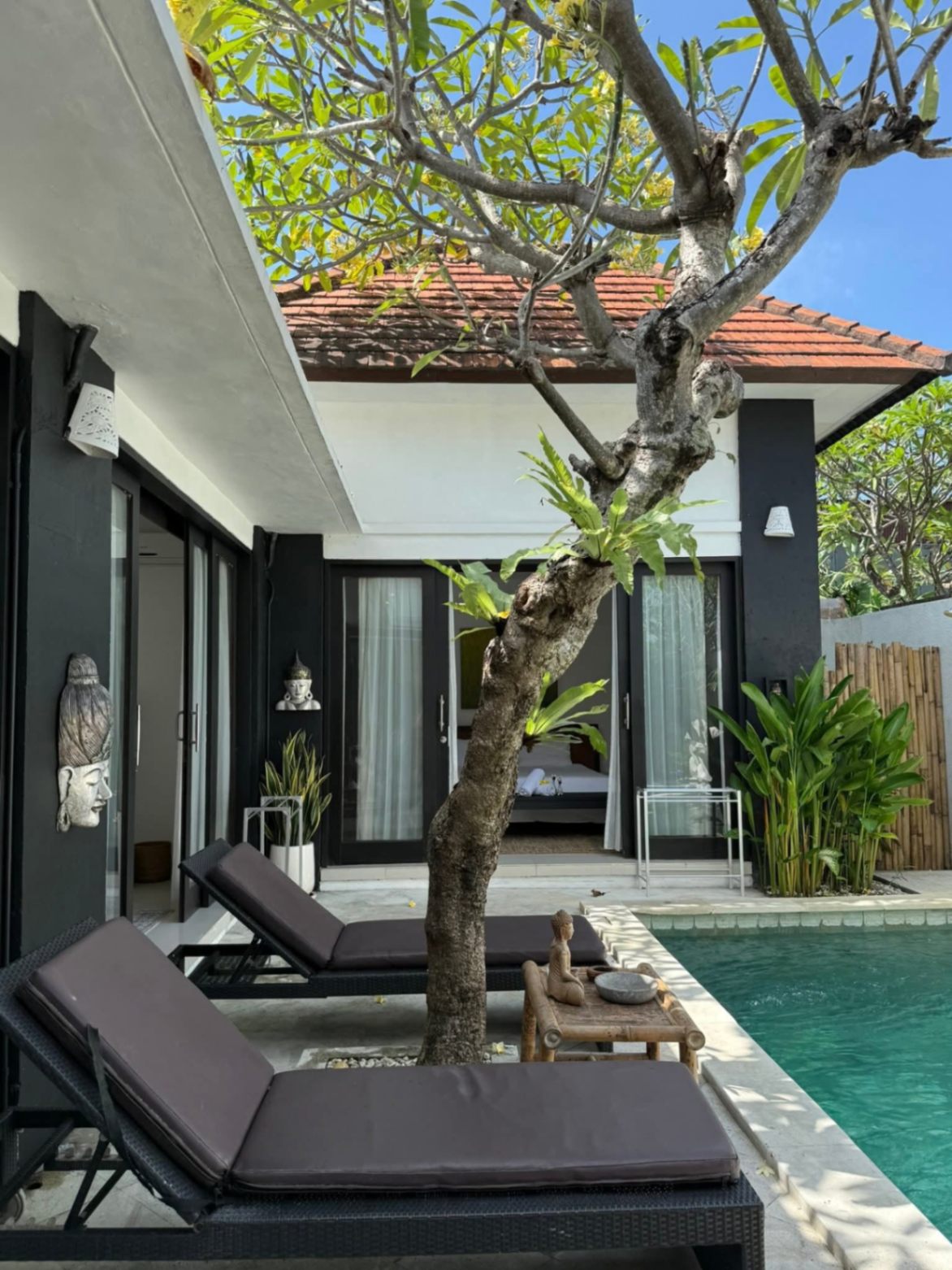 Villa image 2