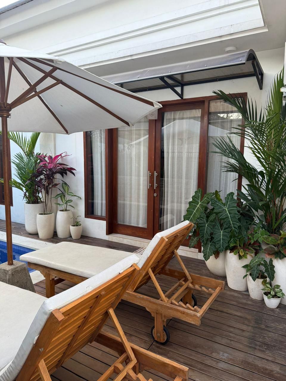 Villa image 1