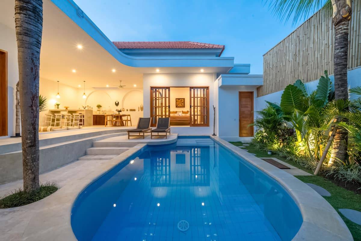 Villa image 1