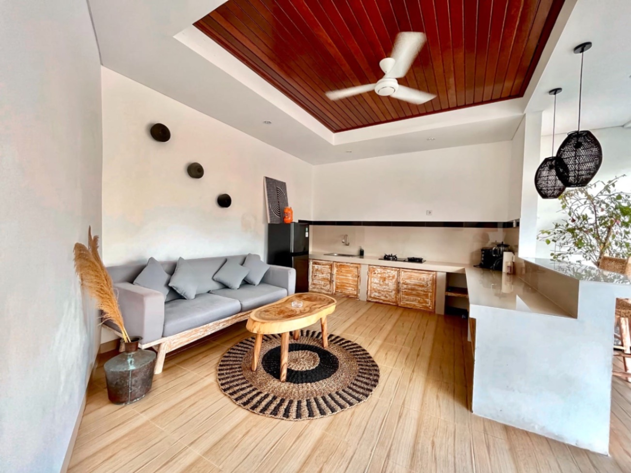 Villa image 2