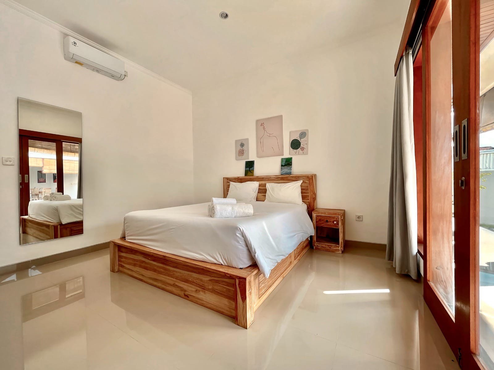 Villa image 4