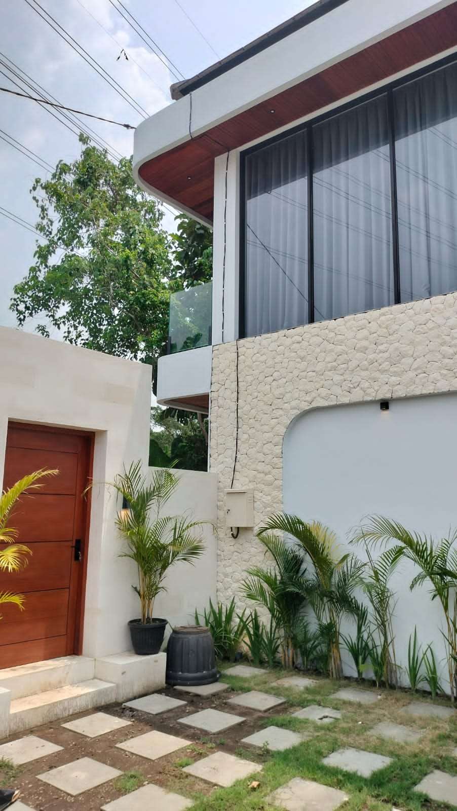 Villa image 1