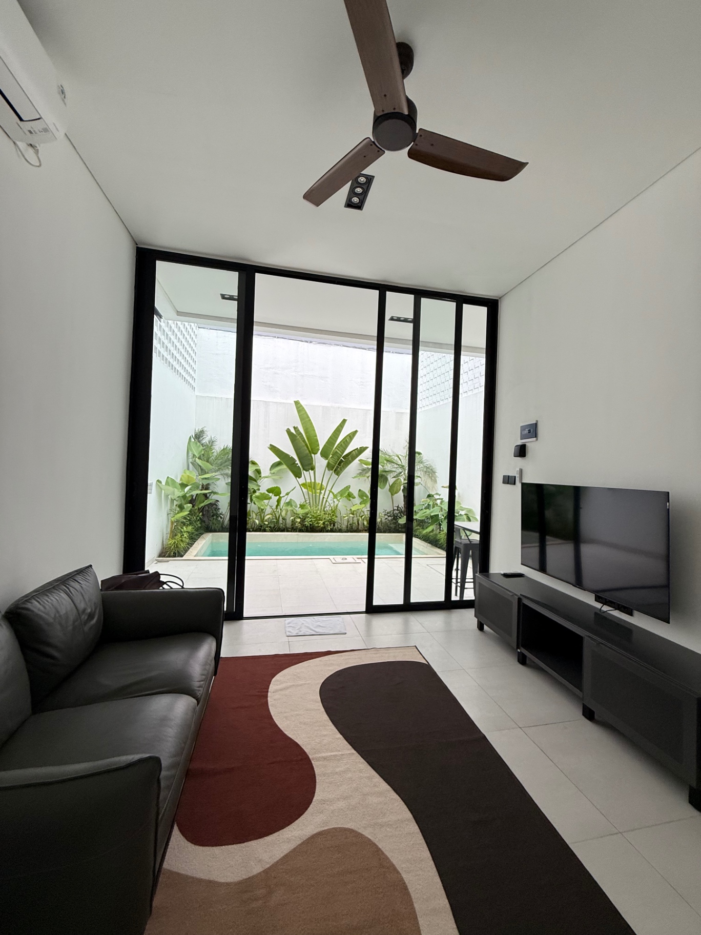 Villa image 5