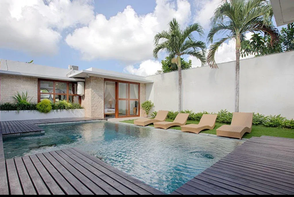 Villa image 2