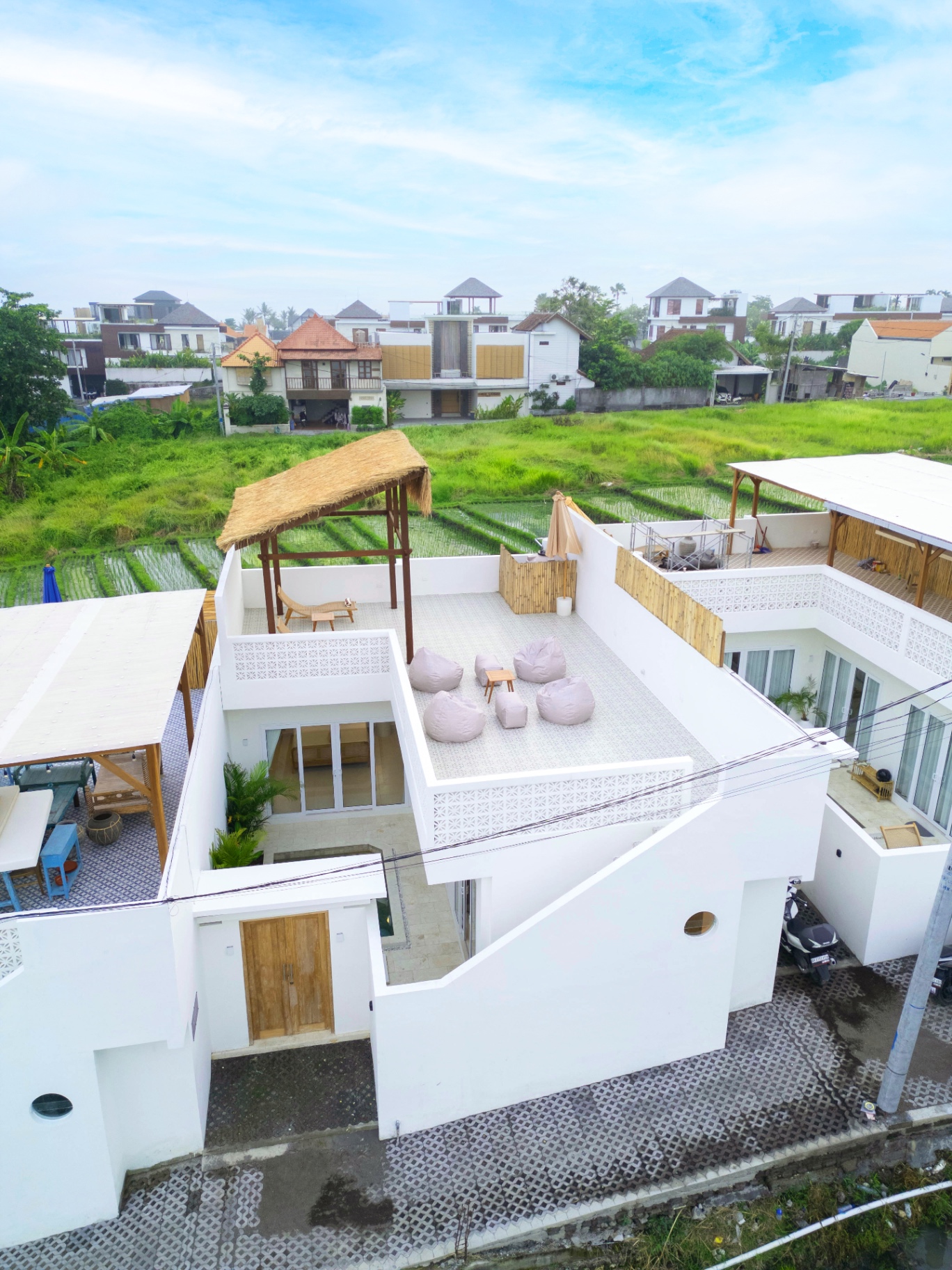 Villa image 1