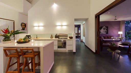 Villa image 2