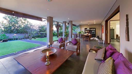 Villa image 3