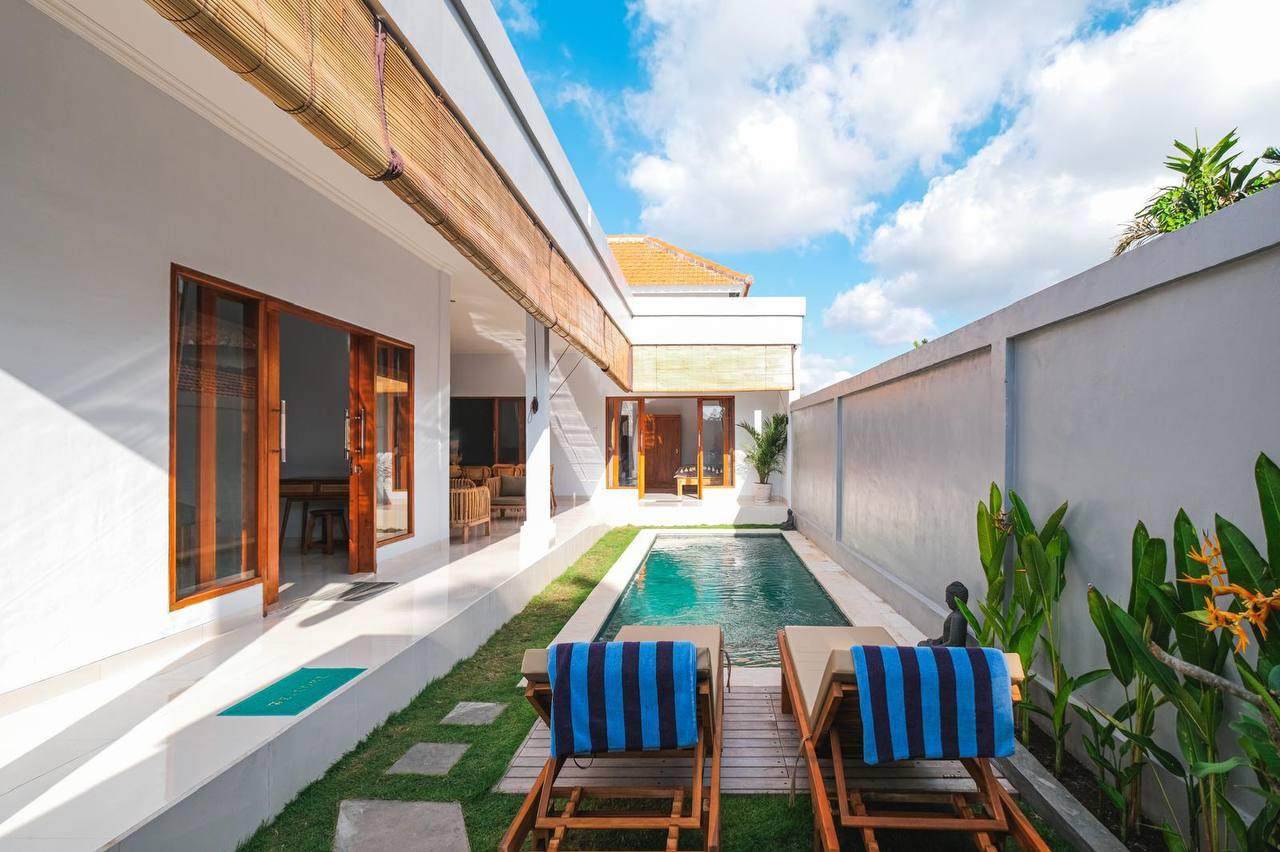 Villa image 1