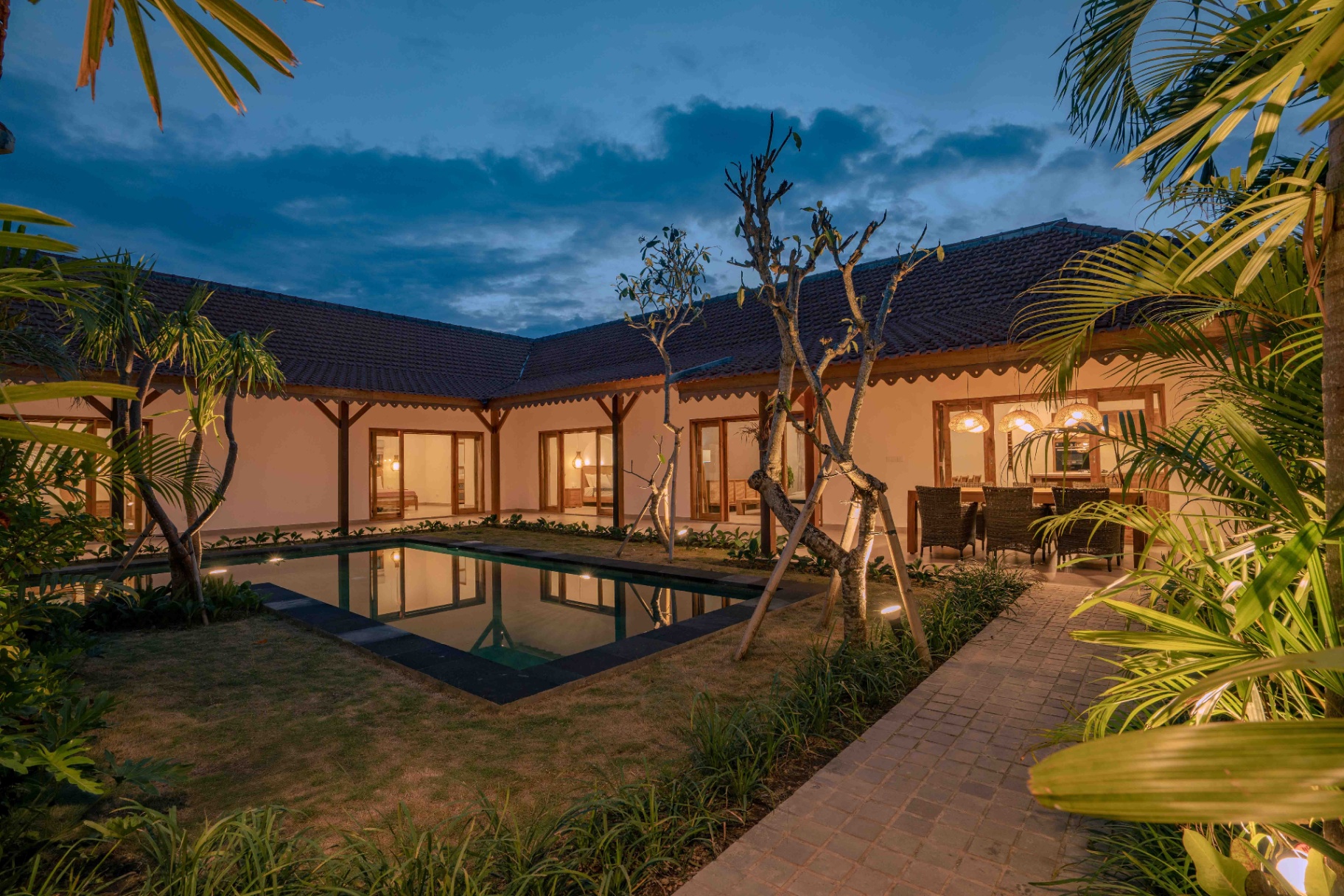 Villa image 1