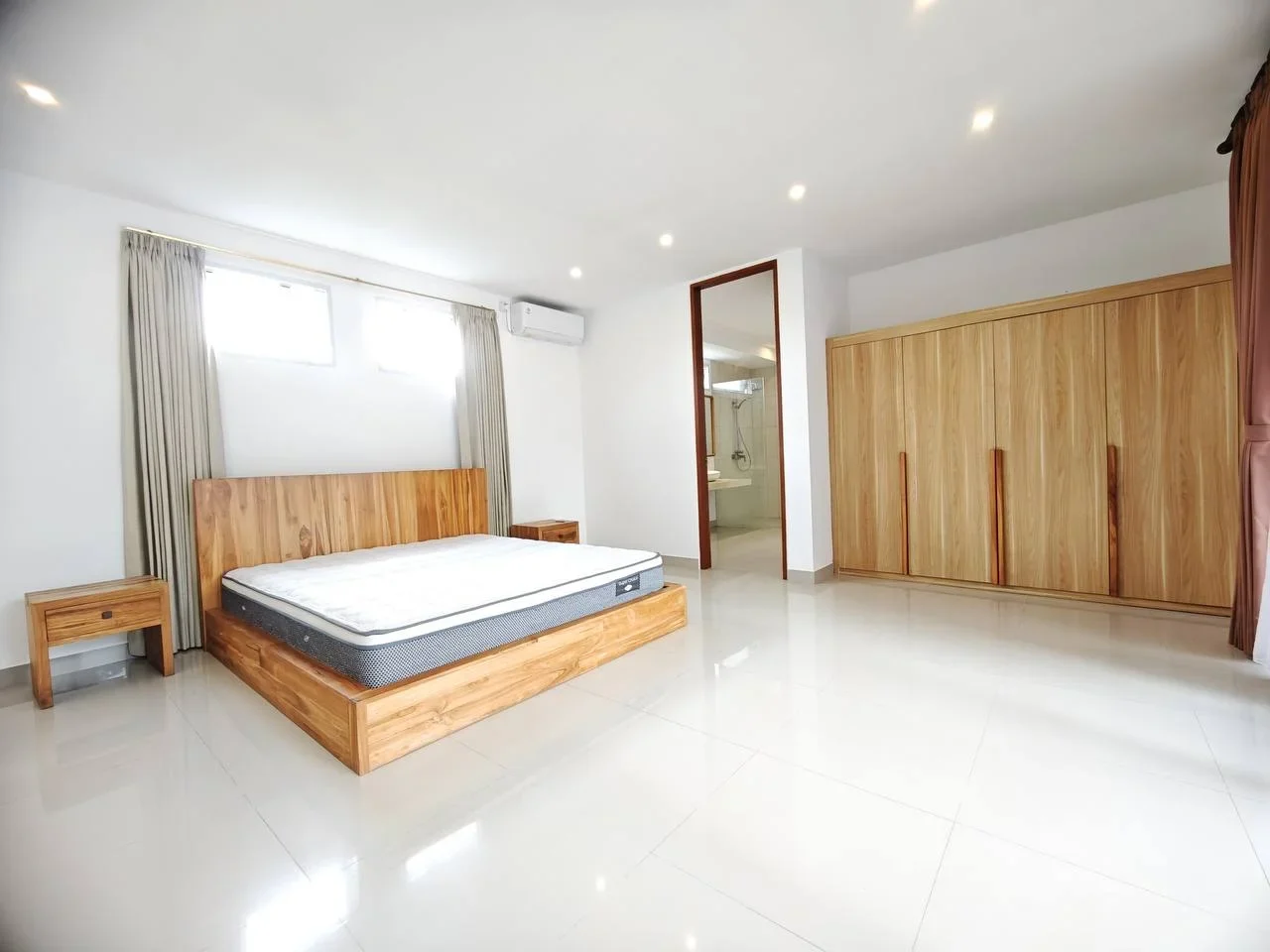 Villa image 3