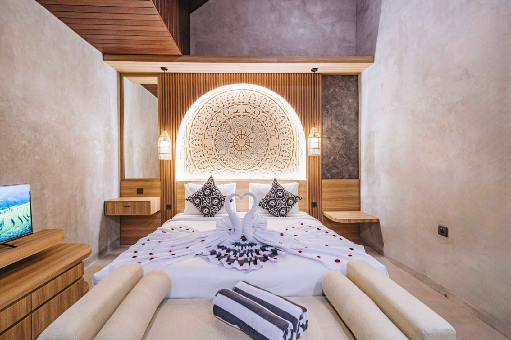 FREEHOLD- BRAND NEW 2 BEDROOM VILLA IN NUSA DUA 