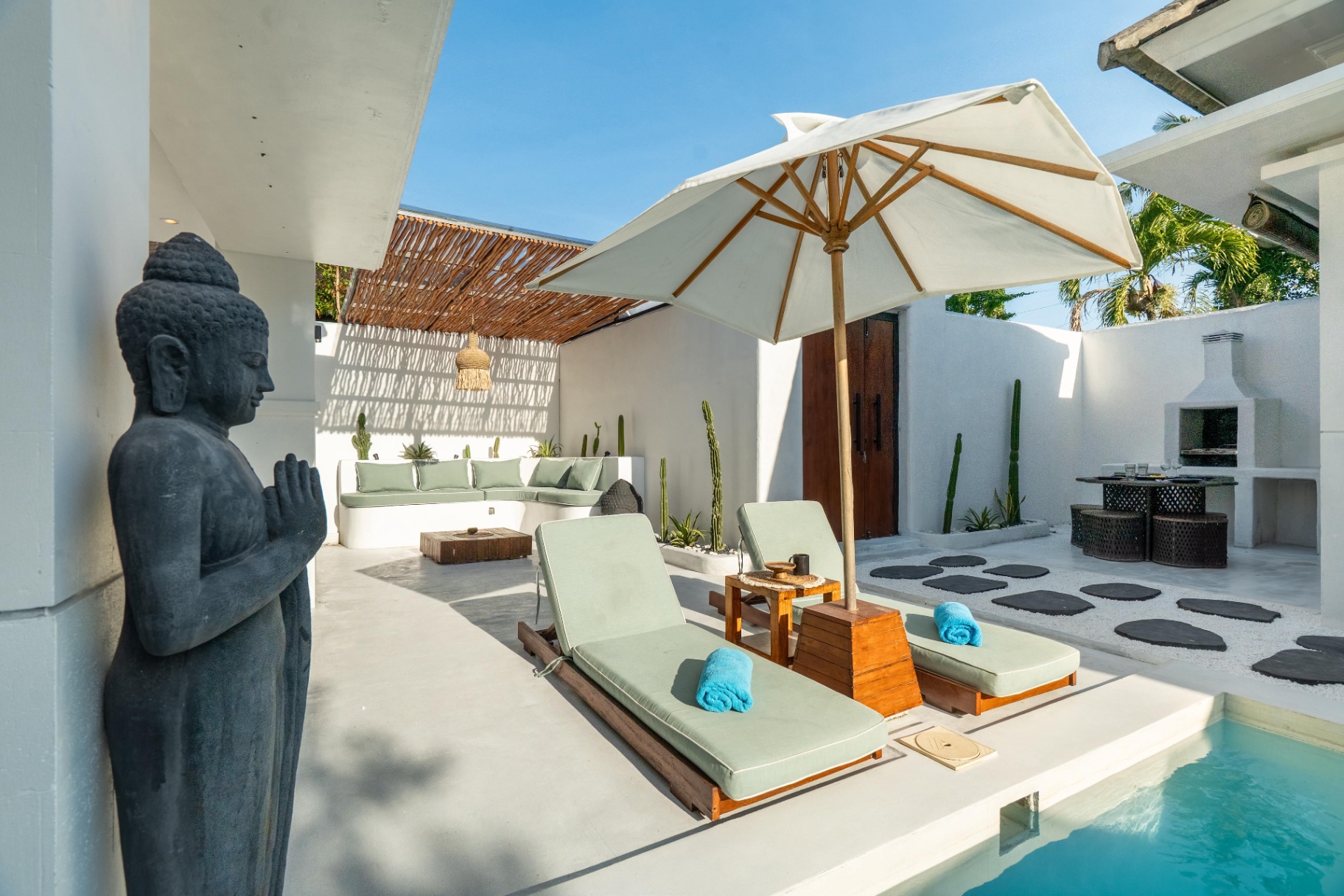 Villa image 2