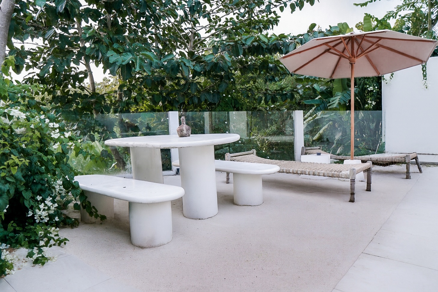 Villa image 1