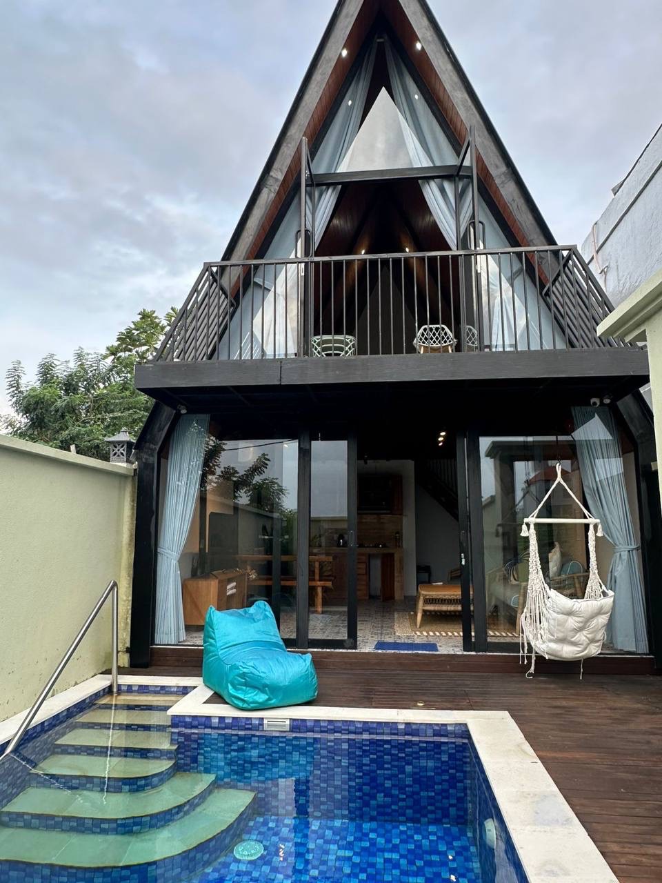 Villa image 1