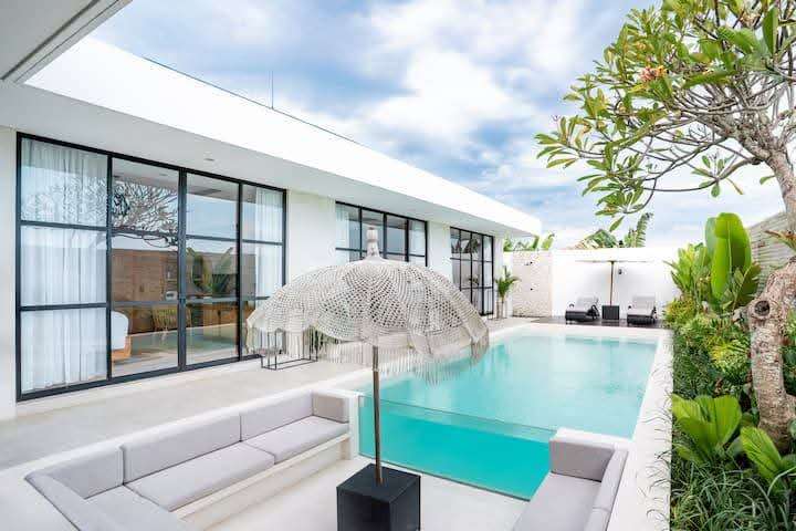 Villa image 3