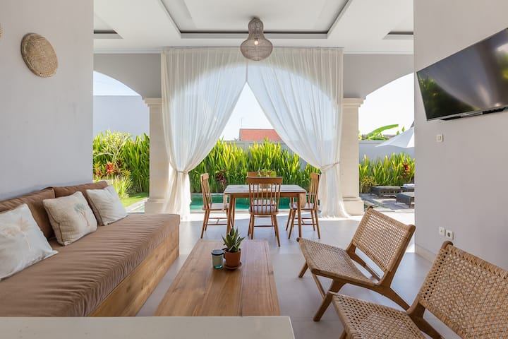 Villa image 3