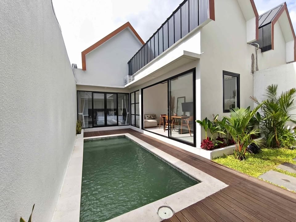 Villa image 1