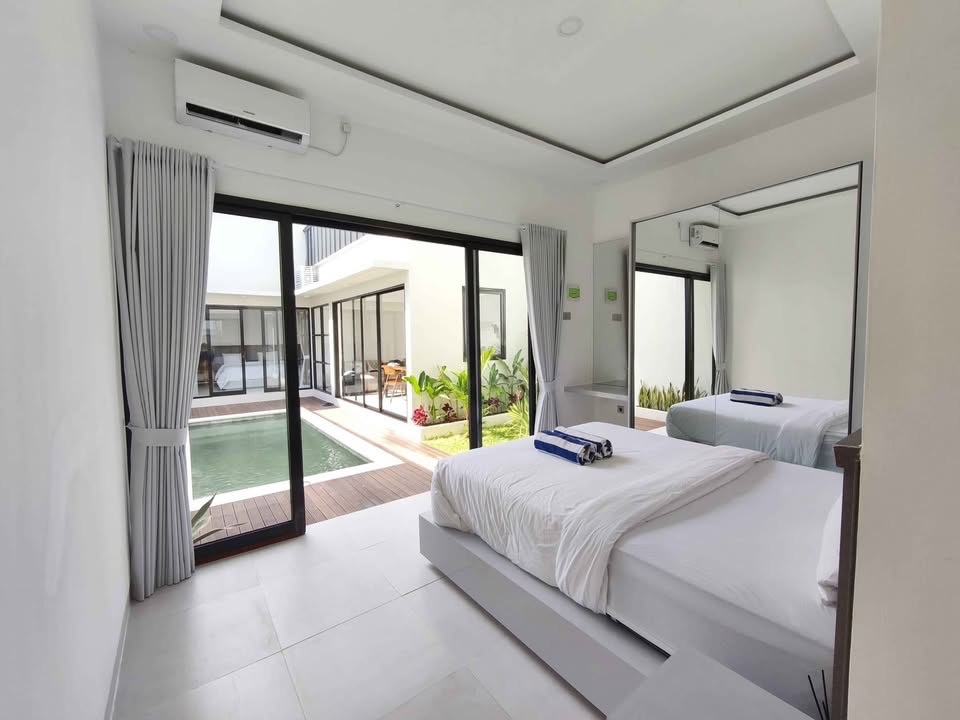 Villa image 2