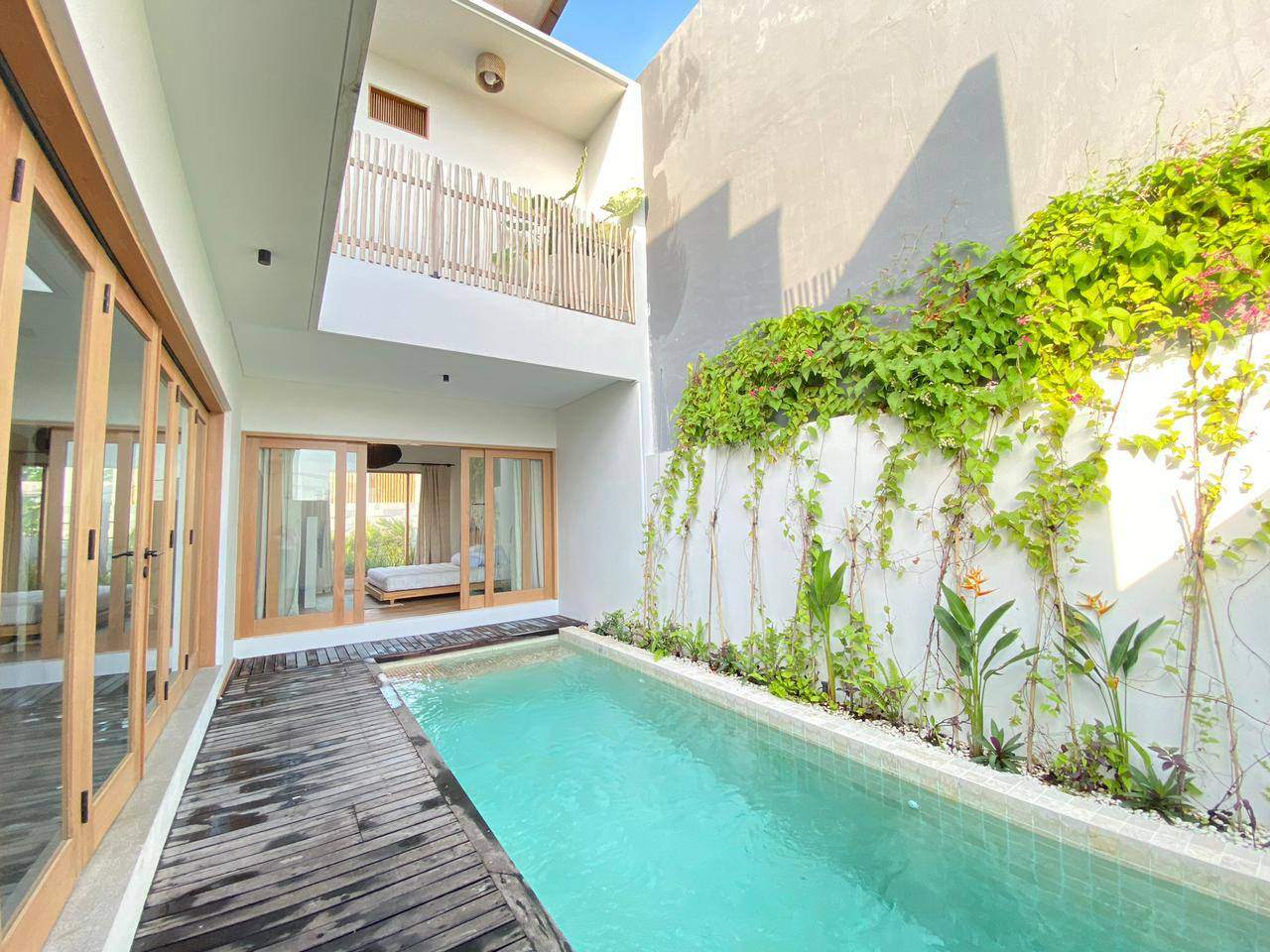 Villa image 1
