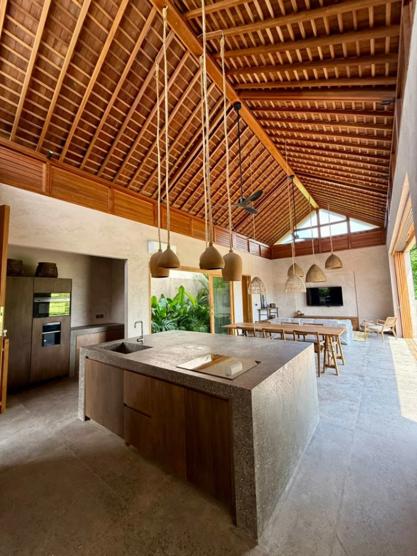 Villa image 1